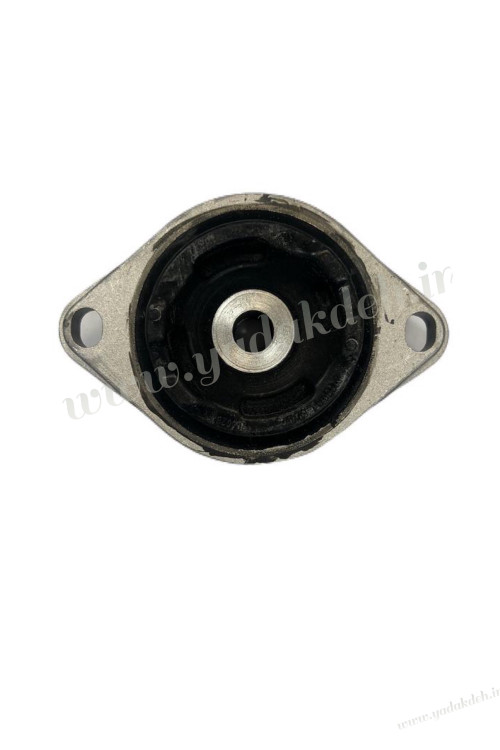 نمای نزدیک دسته موتور چپ اچ سی کراس