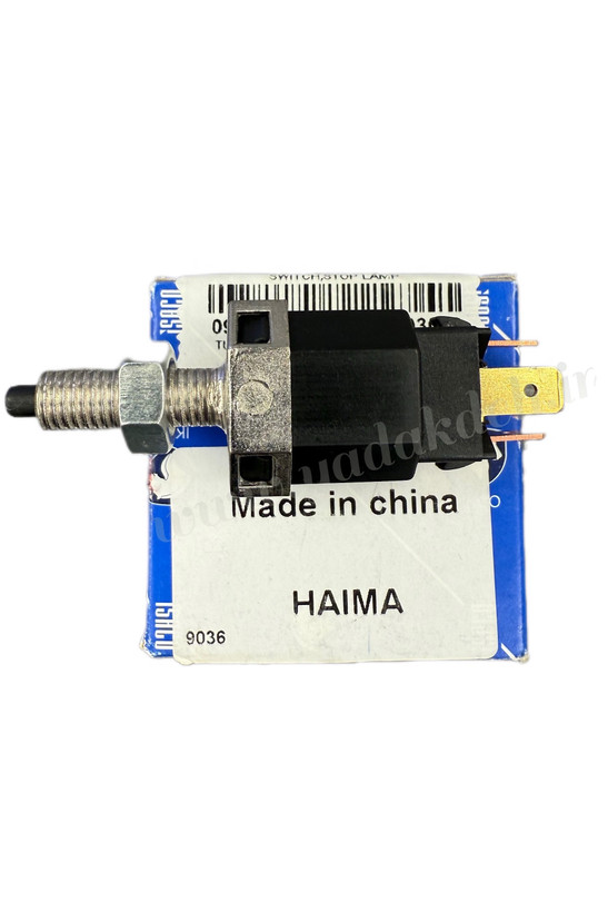 سوییچ الکتریکی پدال ترمز هایما S7 روی بسته بندی ایساکو