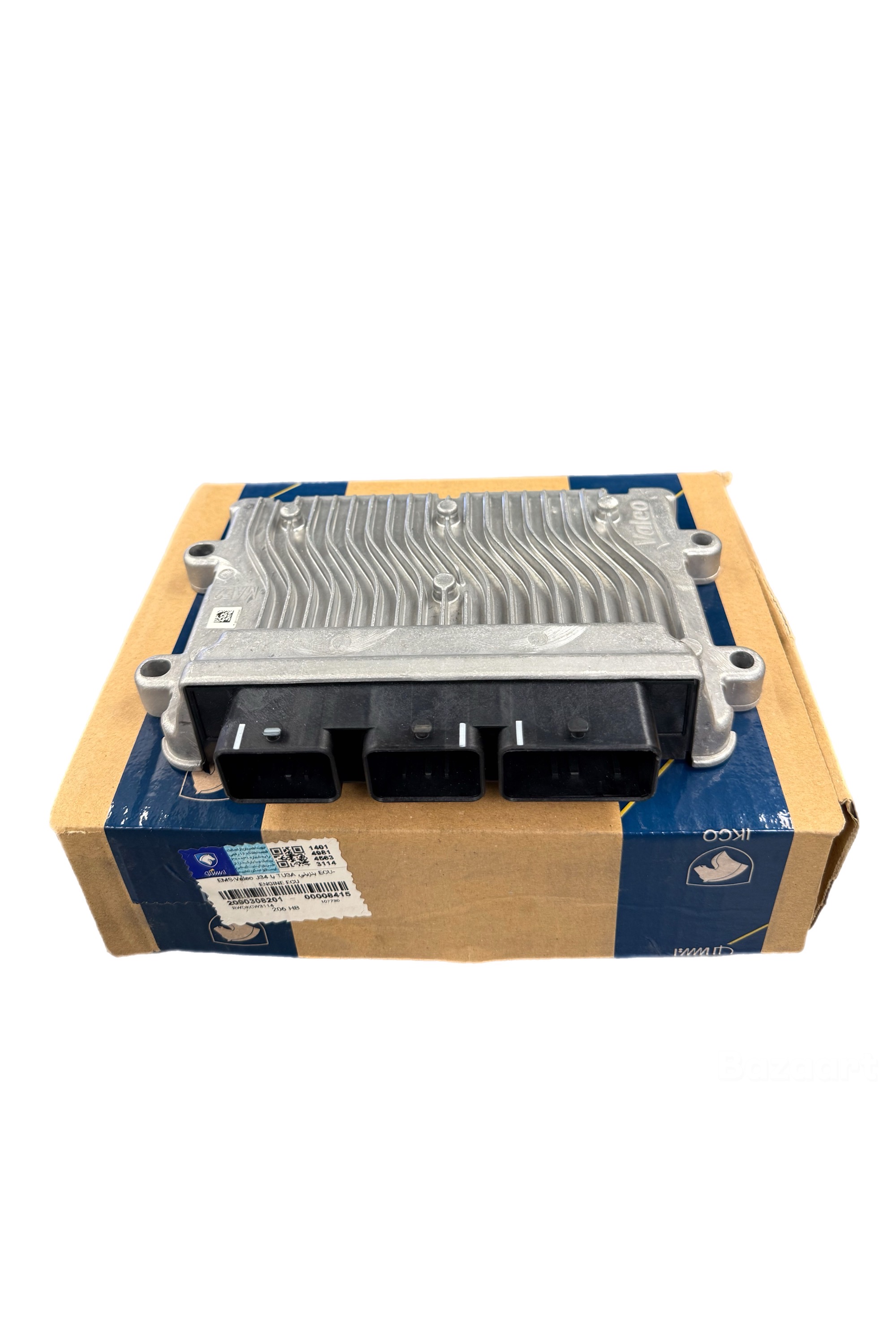 ایسیو والئو J34 اصلی روی بسته‌بندی کارتنی ایساکو با لیبل آبی رنگ اصالت کالا و کد فنی