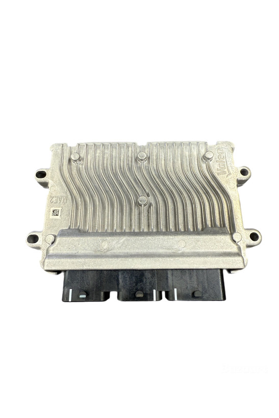 نمای رویی ایسیو والئو J34 با لیبل بارکددار (QR Code) و حک نام Valeo روی بدنه آلومینیومی