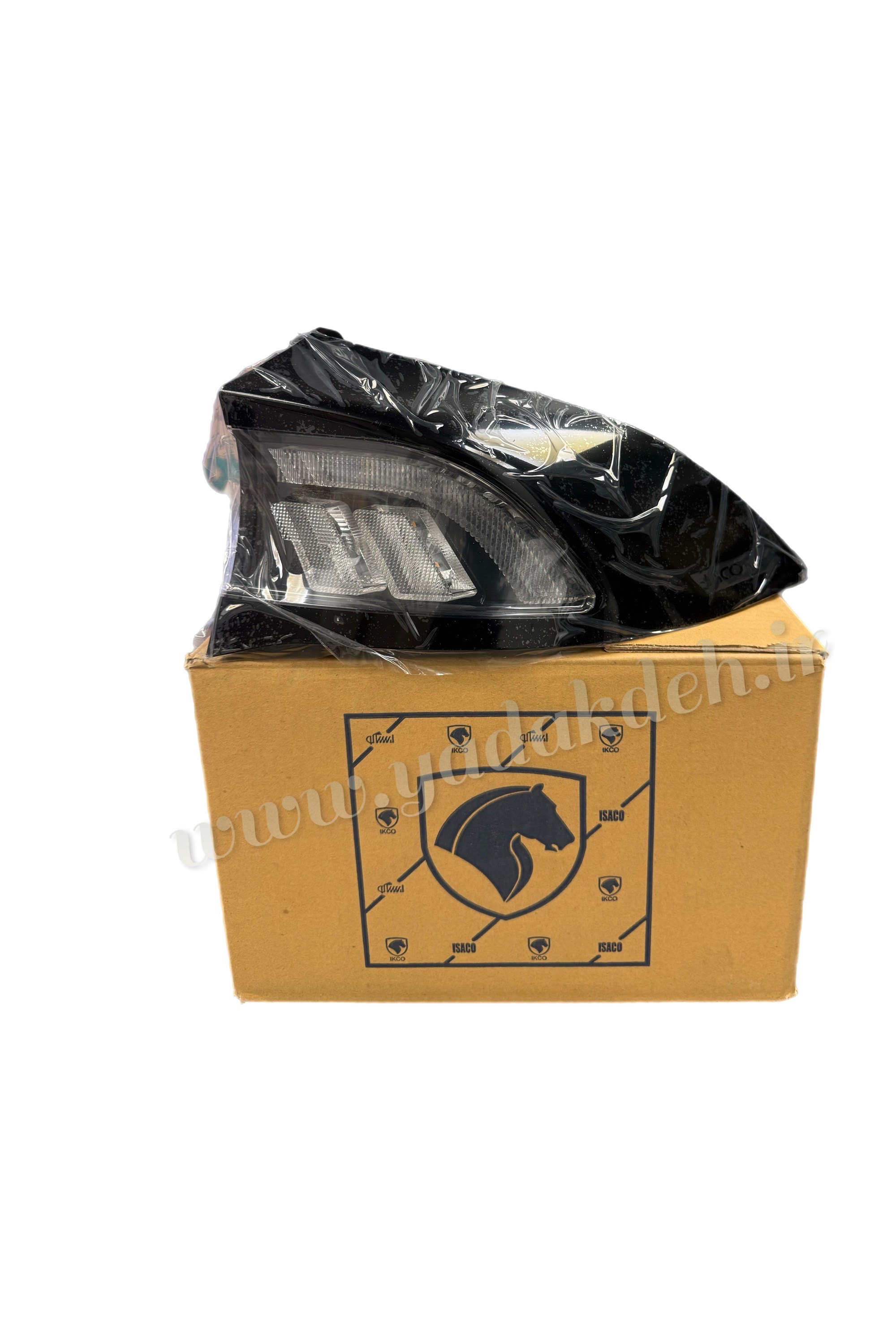 چراغ عقب راست ریرا روی گلگیر اصلی ایساکو | قیمت و خرید